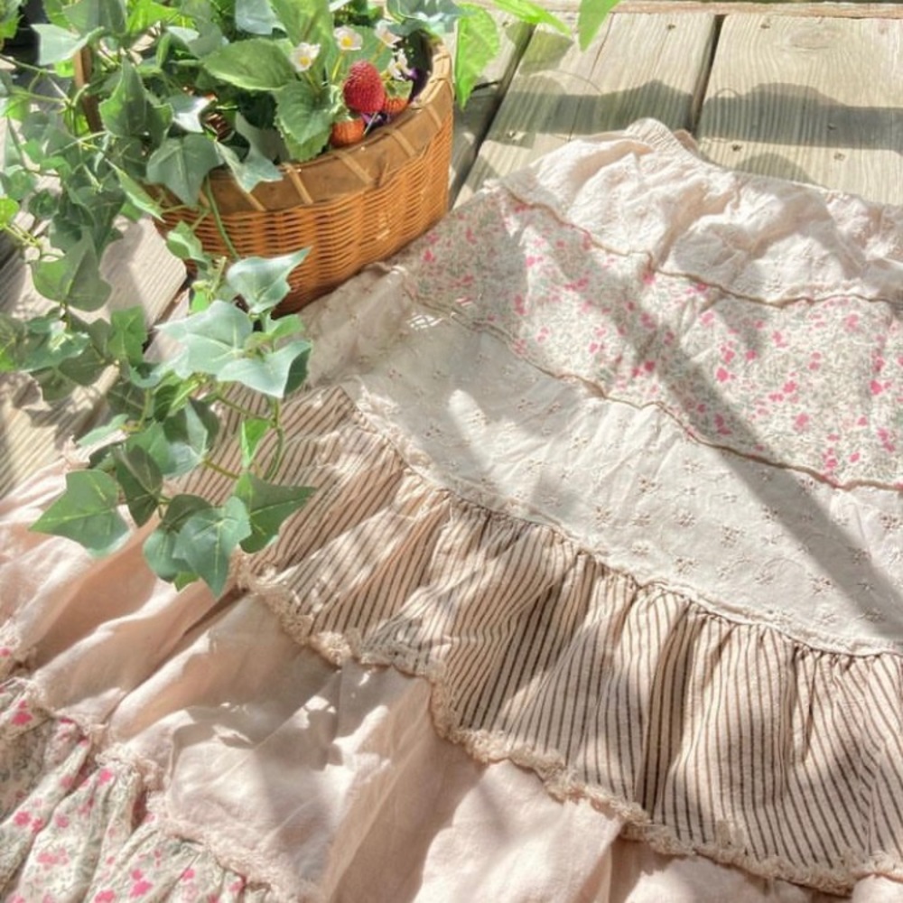 vintage boho tiered midi length skirt patchwork ditzy floral cottagecore